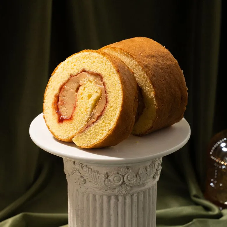 Roll Cake Peanut Butter & Jam